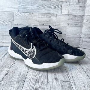 Nike Black Athletic Shoes